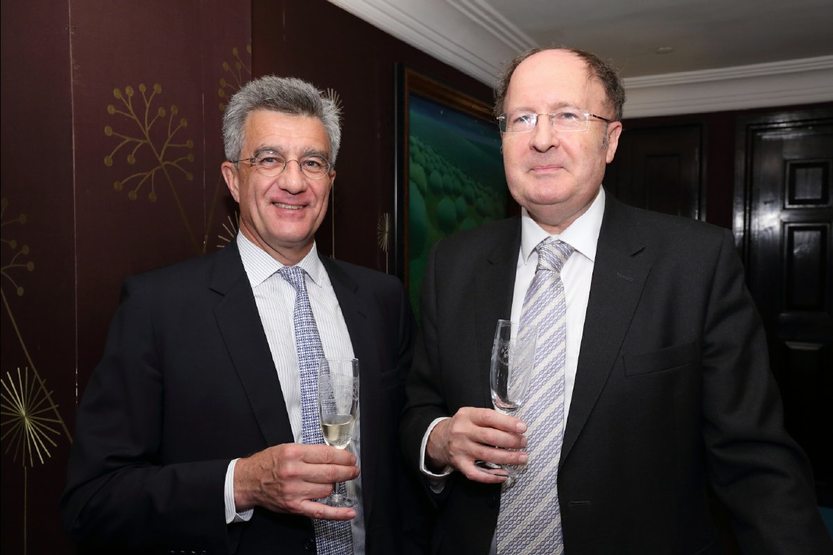 20121105 Trinity Dinner in HK with Sir Gregory Winter26